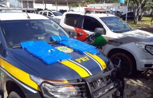 26 kg de cocaína escondidos em carro são apreendidos na BR-101