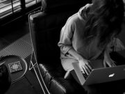 Mulheres vítimas de violência em SC têm à disposição uma nova central de atendimento