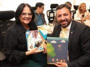 Ministra Damares Alves confirma agenda em Tubarão neste fim de semana