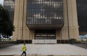 Banco Central anuncia lançamento da nota de R$ 200
