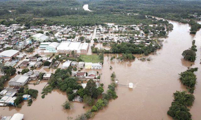 Inundação do Rio Cai em São Sebastião do Caí - RS.