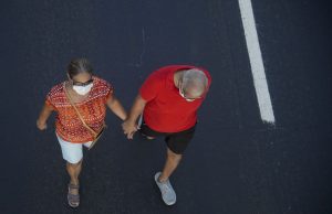 Covid-19: Brasil chega a 72,8 mil óbitos e 1,88 milhão de casos