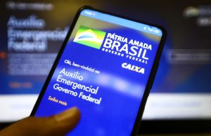 Caixa bloqueia contas da poupança social por suspeita de fraude