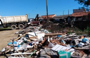 Em Tubarão, mais de 400 toneladas de entulhos causam despesa de R$ 60 mil