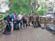 Recolhimento de lixo das margens do Rio Tubarão abre programação da Semana da Árvore
