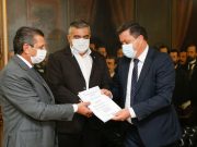 Presidente e Relator da CPI entregam novo pedido de impeachment de Moisés