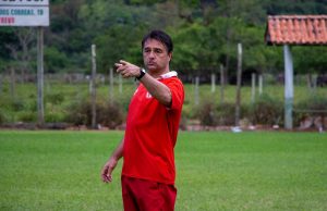 Técnico Rodrigo Bandeira fala sobre a estreia do Leão na Série B