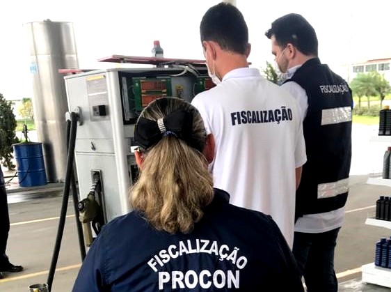 Pesquisa e fiscalização postos combustível Procon (2)