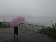 Quinta-feira tem previsão de chuva e trovoadas ao longo do dia em SC