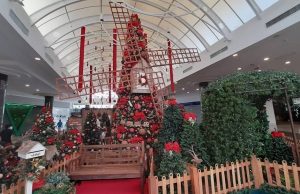 Decoração de Natal é inaugurada nesta segunda-feira, no Farol Shopping