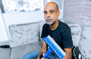 Ex-morador de rua em Tubarão conta como venceu o vício no crack e criou uma visão empreendedora