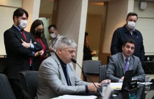 Comissão do segundo impeachment de Moisés rejeita requerimento de deputada