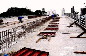 Nova ponte de Tubarão deve ser liberada ao tráfego a partir de janeiro