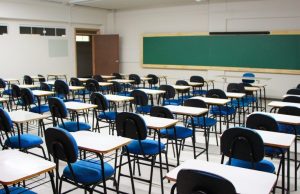 Aulas presenciais iniciam dia 1º de março, define MEC