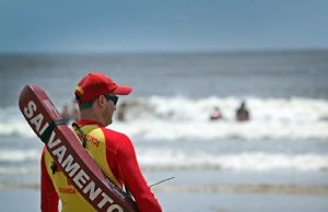 166 guarda-vidas iniciam Operação Veraneio, neste sábado, em 4 municípios da região