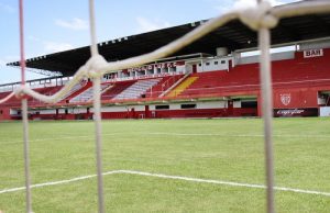 Hercílio Luz disponibiliza estádio para vacinação contra a covid-19, em Tubarão