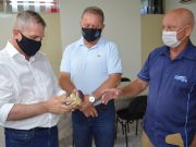 Prefeito Joares e secretário de Estado da Agricultura debatem projetos para Tubarão