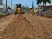 Obras para pavimentação dos acessos à nova ponte estão em ritmo acelerado