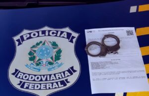 Pai que não pagou pensão alimentícia é preso em Tubarão