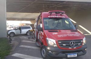 Gestante perde o controle do veículo e colide no viaduto de acesso a Jaguaruna