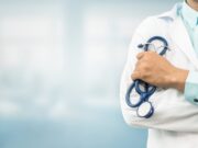 Salário de R$ 15,4 mil; Sangão abre processo seletivo para contratação de médicos