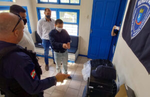 A Guarda Municipal do município de Capivari de Baixo recebe novos materiais.