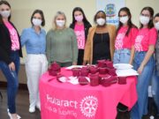 Absorventes higiênicos doados pelo Rotaract serão distribuídos às mulheres atendidas pelos CRAS