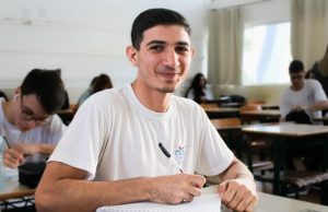 Governo catarinense leiloa 11 imóveis avaliados em R$ 40 milhões