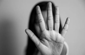 Agressor ataca ex-companheira e mulher fica gravemente ferida em Braço do Norte