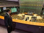 Glauber Braga (PSOL-RJ) tem mandato suspenso por seis meses por quebra de decoro