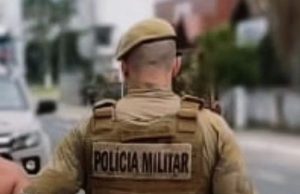 OPERAÇÃO EM MORRO DA FUMAÇA PRENDE HOMEM FORAGIDO DA JUSTIÇA POR CRIME DE ROUBO